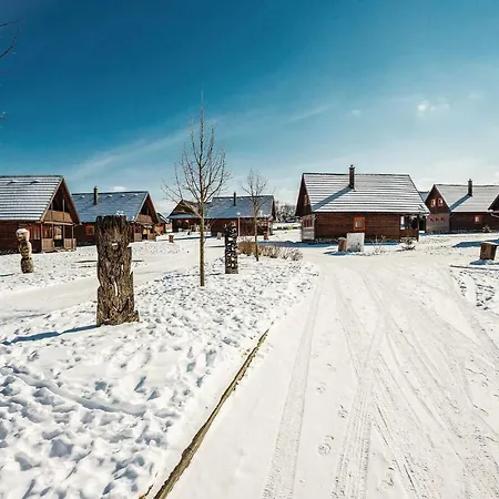 Three-bedroom Holiday In Prázdninový dům
