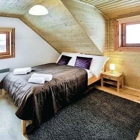 Three-bedroom Holiday In Prázdninový dům